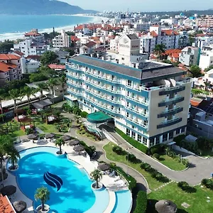 Hotel Oceania Park & Convention